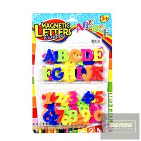 Mágneses betűk és számok