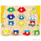 Fogantyús fiú öltöztetős fa játék 1év+