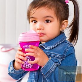   CHICCO Easy Cup pohárperemű itatópohár 266 ml   AJÁNLOTT KOR: 12H + rózsaszín