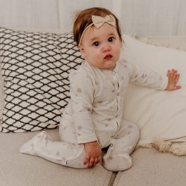 Kislány rugdalózók 44-104 ig